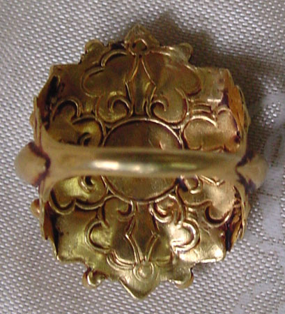 Himalayan Jewelry - 22 Karat Gold Nine Jewel Ring - Potalaworld